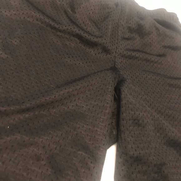 Fitness gear shorts small - Picture 3 of 4